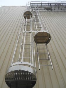 échelle à crinoline aluminium avec porte de condamnation