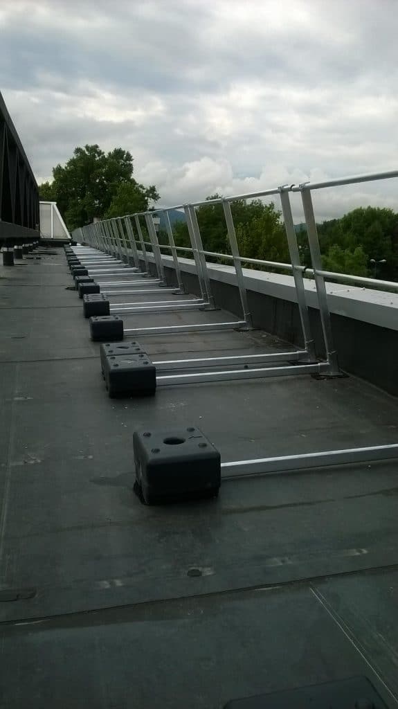 Garde corps autoportants toiture technique
