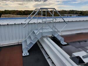 Saut de loup acier franchissement mur coupe feu terrasse technique